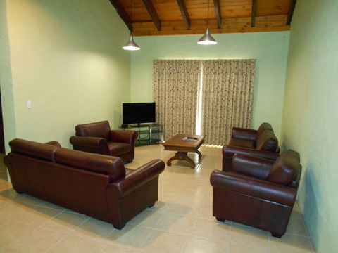 Chalets On Stoneville - Accommodation Sunshine Coast 2