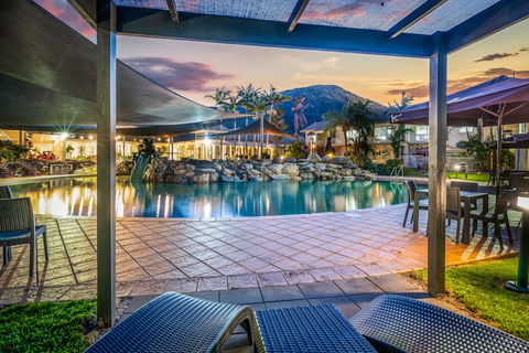 Hotel Grand Chancellor Palm Cove - Accommodation Sunshine Coast 0