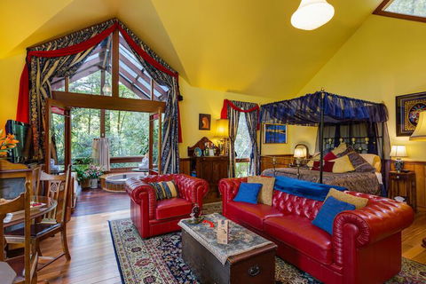 Arcadia Cottages - Accommodation Sunshine Coast 2