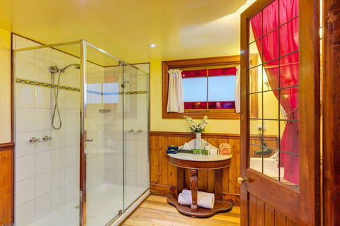 Arcadia Cottages - Accommodation Sunshine Coast 6