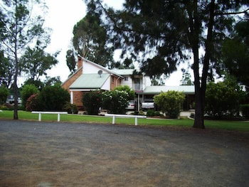 Park House Motor Inn - Accommodation Sunshine Coast 1