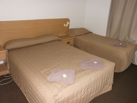 Parkway Motel - Accommodation Sunshine Coast 4