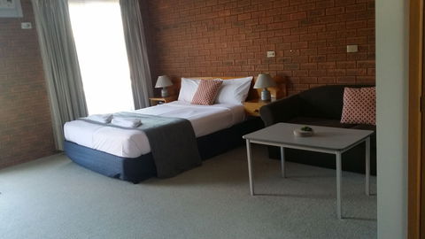Bridge Motor Inn - Accommodation Sunshine Coast 6