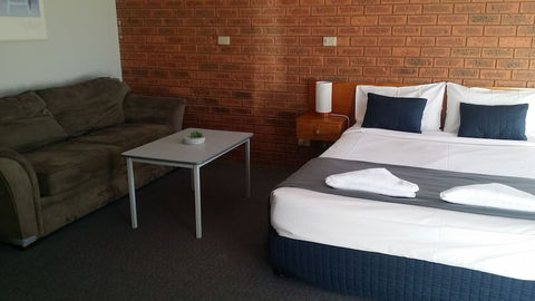 Bridge Motor Inn - Accommodation Sunshine Coast 5