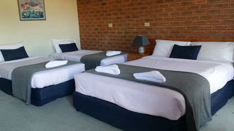 Bridge Motor Inn - Accommodation Sunshine Coast 3