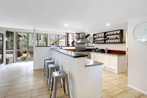 A Perfect Stay - Jimmy's Beach House - Accommodation Sunshine Coast 4