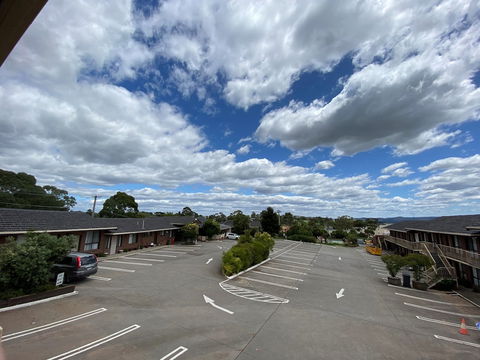 Lilydale Motor Inn - Accommodation Sunshine Coast 0