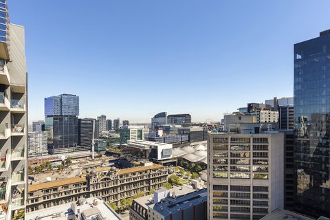 Aura On Flinders Serviced Apartments - Accommodation Sunshine Coast 3