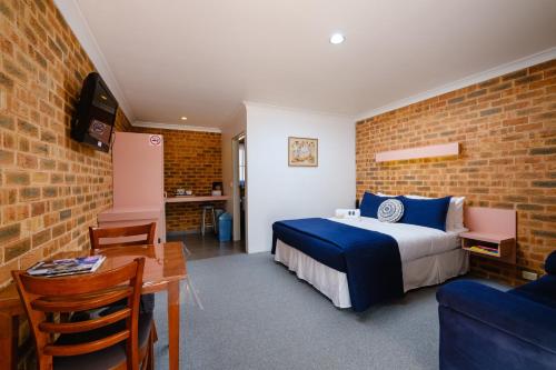 Chiltern ACT Accommodation Sunshine Coast