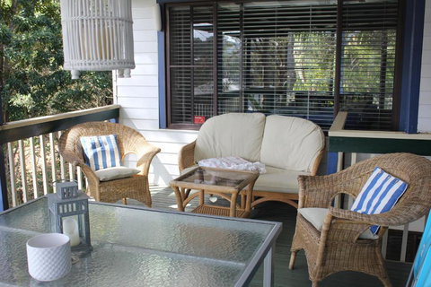 Avoca Beach Cape Cottage - Accommodation Sunshine Coast 3
