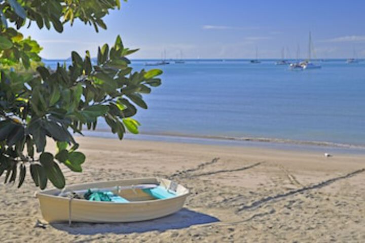Airlie Beach QLD Accommodation Sunshine Coast