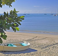 Colonial Court Beachfront Motel and Holiday Stay - Accommodation Sunshine Coast