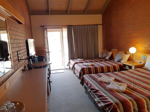 All Rivers Motor Inn - Accommodation Sunshine Coast 5