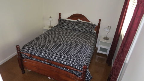 The Black Sparrow - Accommodation Sunshine Coast 5