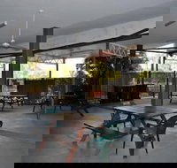 Capricornia Motel - Accommodation Sunshine Coast