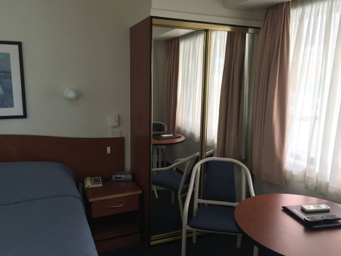 Town & Country Motel - Accommodation Sunshine Coast 3