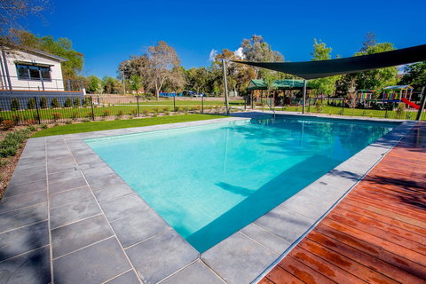 Albury Gardens Tourist Park - Accommodation Sunshine Coast 2