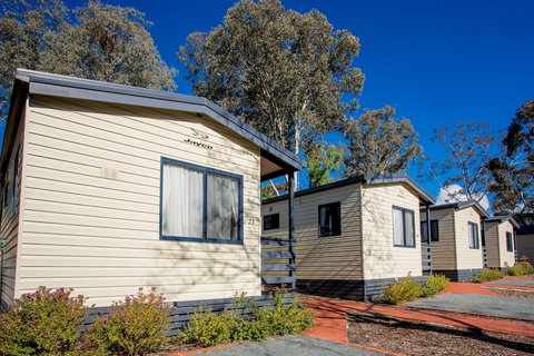 Albury Gardens Tourist Park - Accommodation Sunshine Coast 1