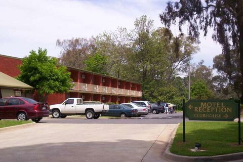 Corowa Golf Club Motel - Accommodation Sunshine Coast 6
