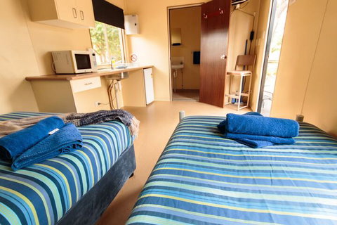 AAOK Jandowae Accommodation Park - Accommodation Sunshine Coast 4