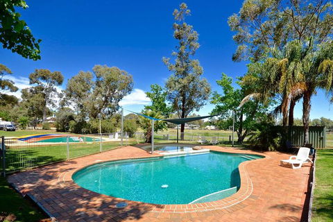 Rivergardens Holiday Park - Accommodation Sunshine Coast 2