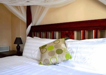Little River Bed & Breakfast - Accommodation Sunshine Coast 2