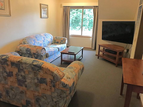 AAt 28 Goldsmith Motel - Accommodation Sunshine Coast 3