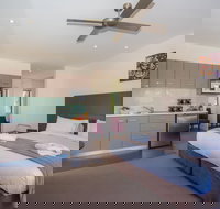 Longview Vineyard - Accommodation Sunshine Coast