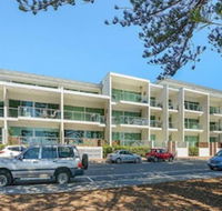 Breeze Beachfront Apartments - Accommodation Sunshine Coast