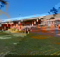 Morayfield Tavern  Motel - Accommodation Sunshine Coast