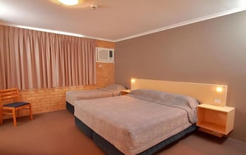 Morayfield Tavern & Motel - Accommodation Sunshine Coast 2