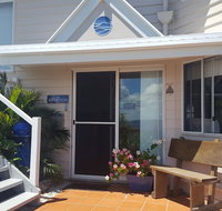 Blue Summit Cottages - Accommodation Sunshine Coast