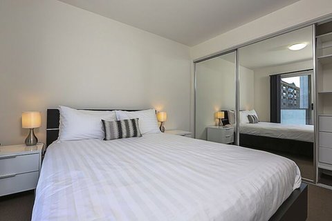 Accommodate Canberra - Braddon 33 - Accommodation Sunshine Coast 2