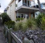 Battery Cove Beach Front Apartment - Accommodation Sunshine Coast