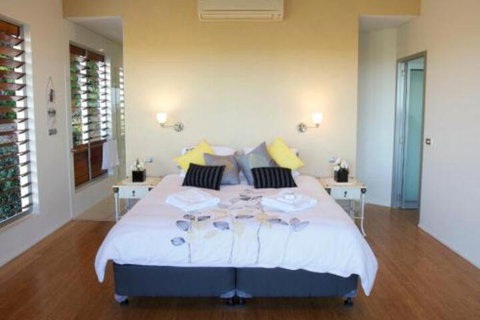 Jade Ridge - Accommodation Sunshine Coast 6