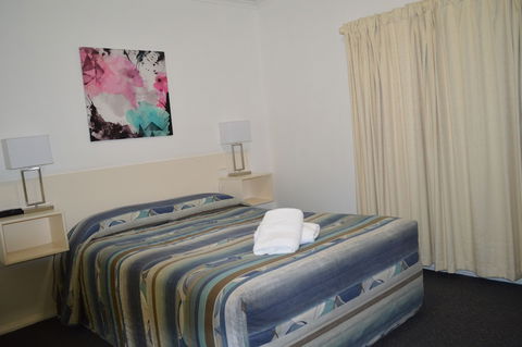 The Cottage Motor Inn Albury - Accommodation Sunshine Coast 6