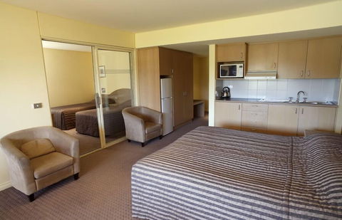 Yarrawonga Mulwala Golf Club Resort - Accommodation Sunshine Coast 6