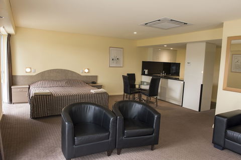 Yarrawonga Mulwala Golf Club Resort - Accommodation Sunshine Coast 4