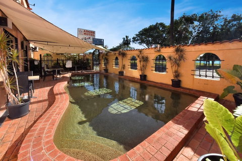 Adobe Motel - Accommodation Sunshine Coast 6