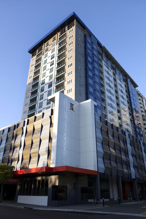 H On Mitchell Apartment Hotel - Accommodation Sunshine Coast 0