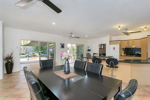 Beachcomber - Accommodation Sunshine Coast 3