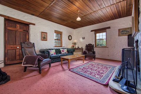 Wagners Cottages - Accommodation Sunshine Coast 4