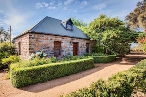 Wagners Cottages - Accommodation Sunshine Coast 0