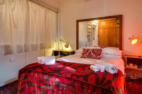 Last Villa - Accommodation Sunshine Coast 4