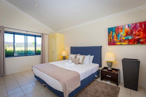 Mandalay Villas Villa 2 - Accommodation Sunshine Coast 5