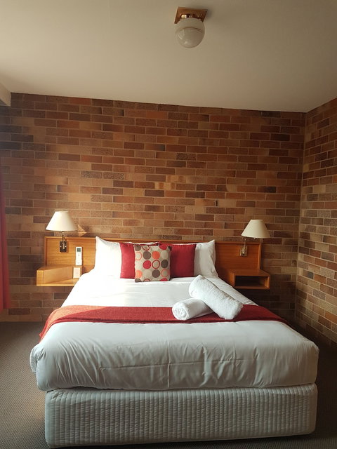 All Seasons Motel Armidale - Accommodation Sunshine Coast 1