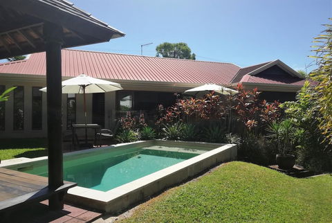 Latania Luxury Villas - Accommodation Sunshine Coast 4