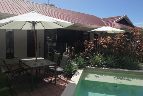 Latania Luxury Villas - Accommodation Sunshine Coast 6