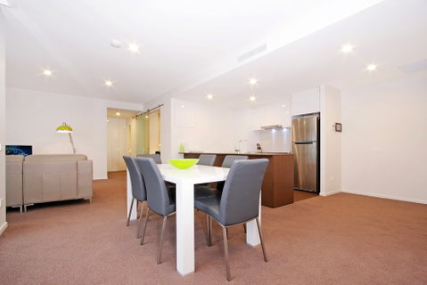 Accommodate Canberra - IQ - Braddon - Accommodation Sunshine Coast 6