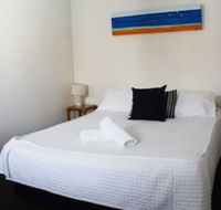 Ocean Side Hawks Nest - Accommodation Sunshine Coast